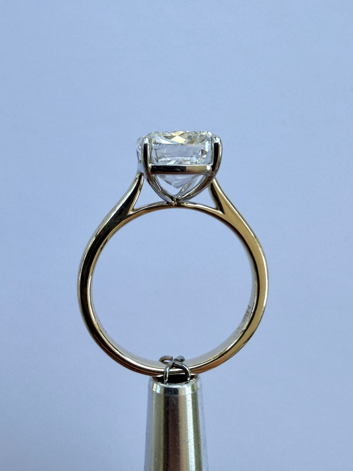 5.01ct Elongated Cushion Solitaire Ring | F VVS2 | Ashoka-Inspired Cut | 14K Yellow Gold & White Gold | IGI Certified