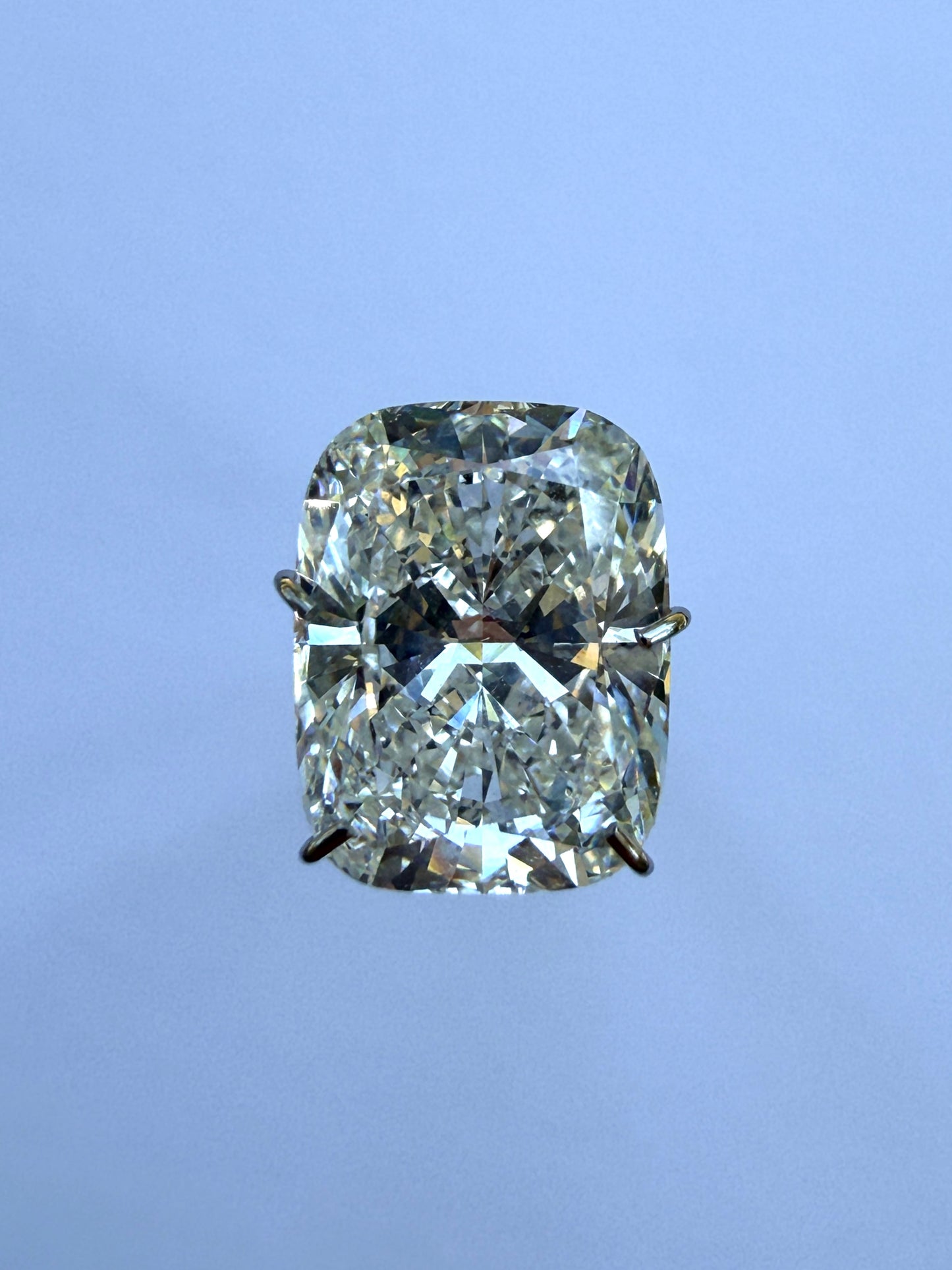 Elongated Cushion | 4.85ct E VS1 | IGI Certified